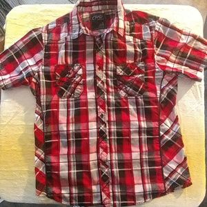 Men's short sleeve button front shirt
